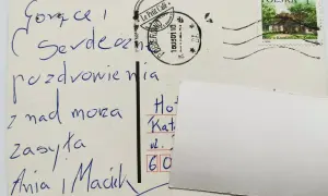 Co napisać na pocztówce z nad morza? Inspiracje dla każdego serca