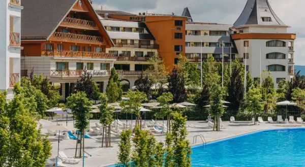 Ile kosztuje doba w hotelu Gołębiewskim? Ceny, które zaskakują