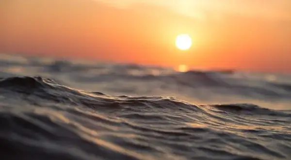 Kiedy ładna pogoda nad morzem? Sprawdź idealne warunki na plaży