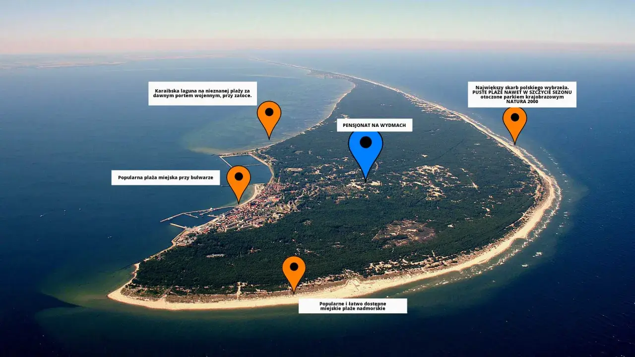 Widok lotniczy Półwyspu Helskiego z zaznaczonymi plażami i pensjonatem.